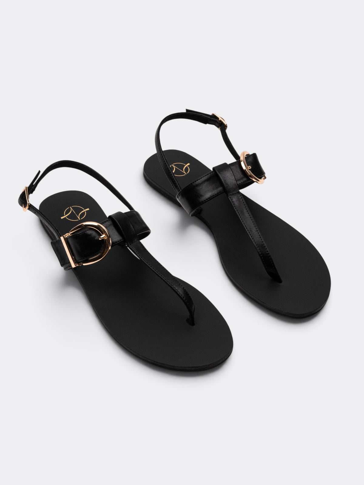 CHLLEN Women Black Buckle Detail T-Strap Flat Sandals