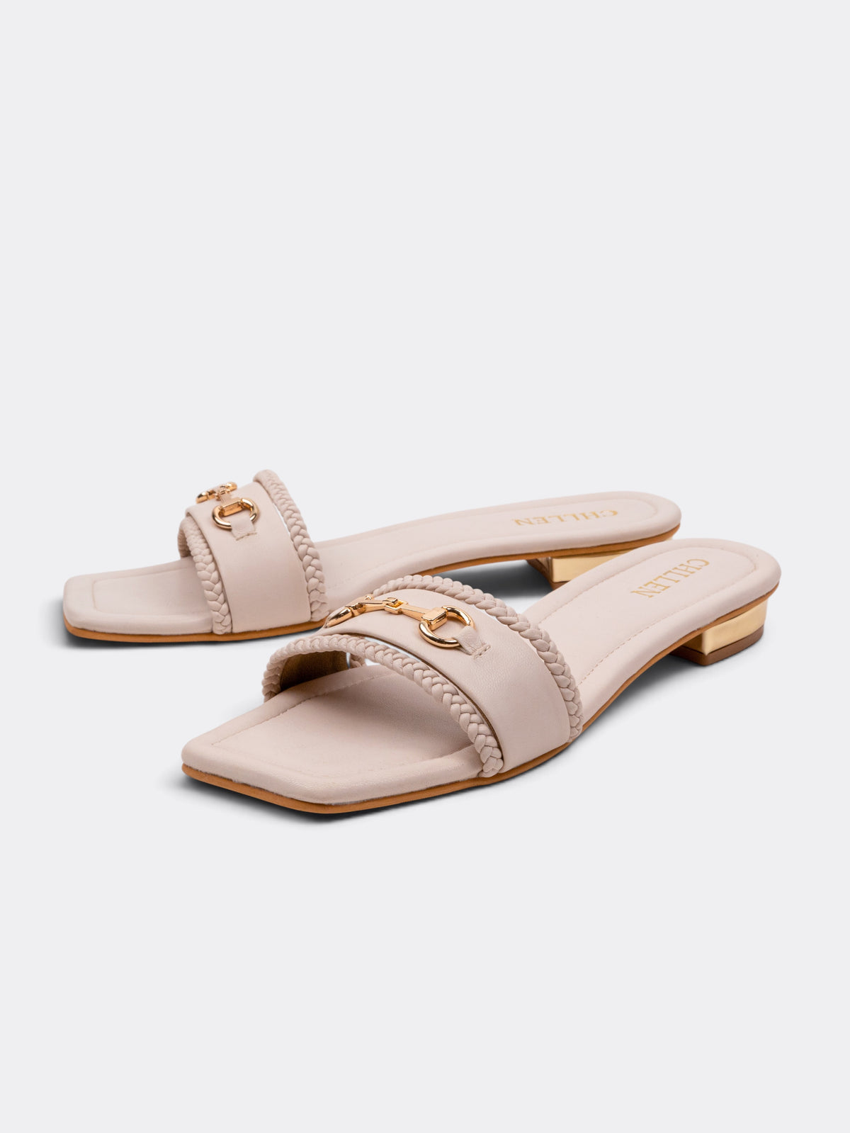 CHLLEN Ivory Embellished Chain Detail Flat Slides
