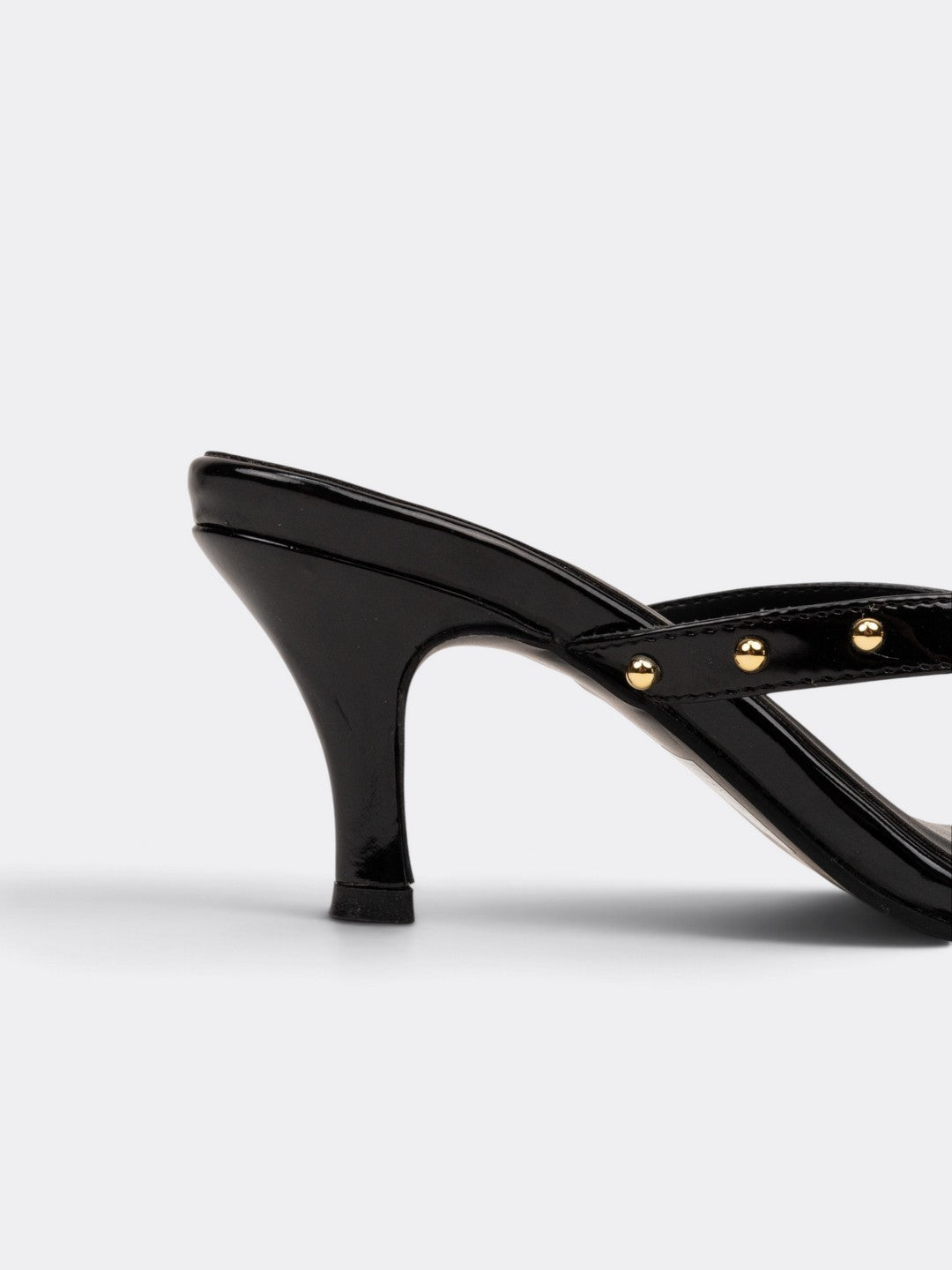 CHLLEN Black Studded Patent Heels for Women