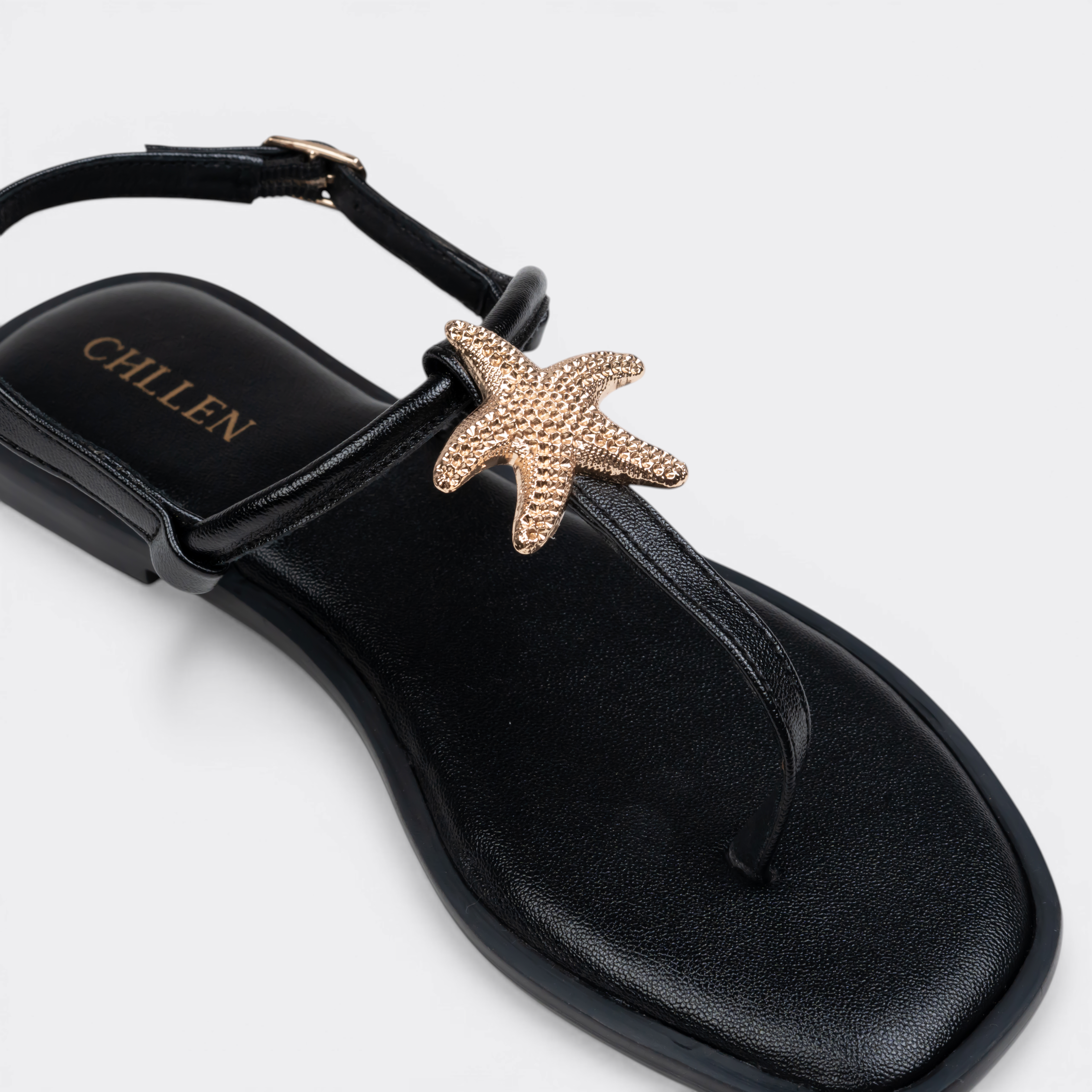 CHLLEN Star Charm Strap Sandals