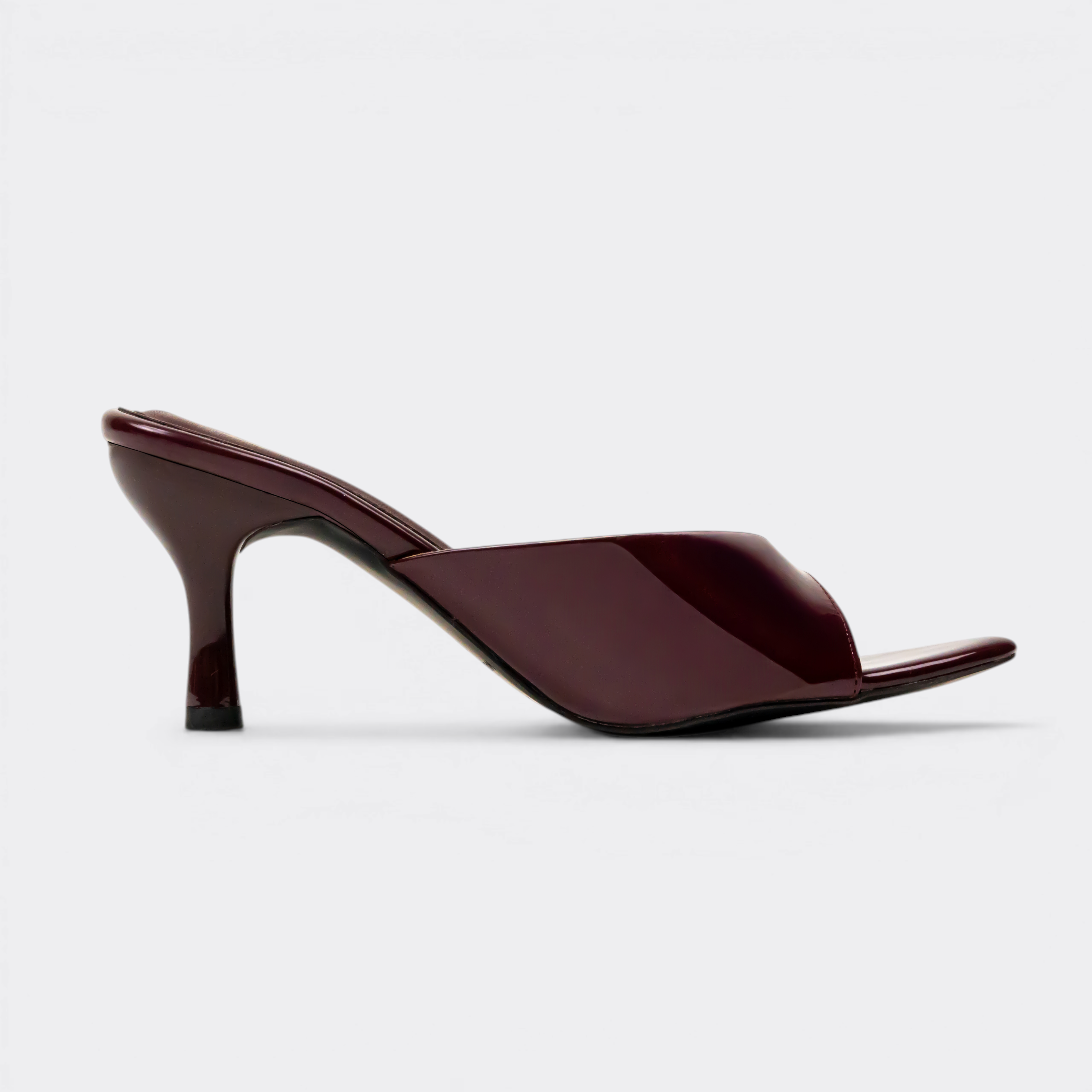 CHLLEN Burgundy Gloss Pointed Mule Heels