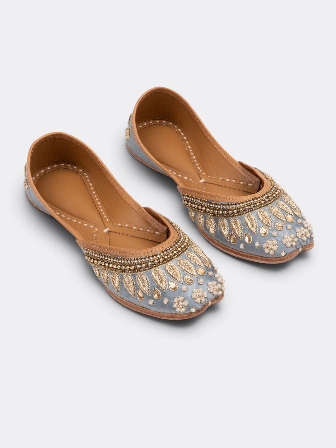 CHLLEN Women Ice Blue Embellished Jutti