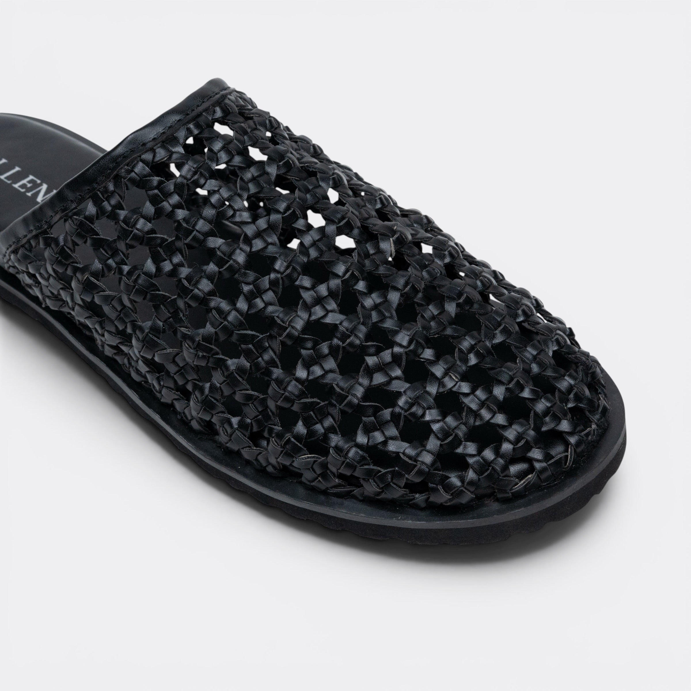 CHLLEN Black Woven Closed Toe Mule Flats