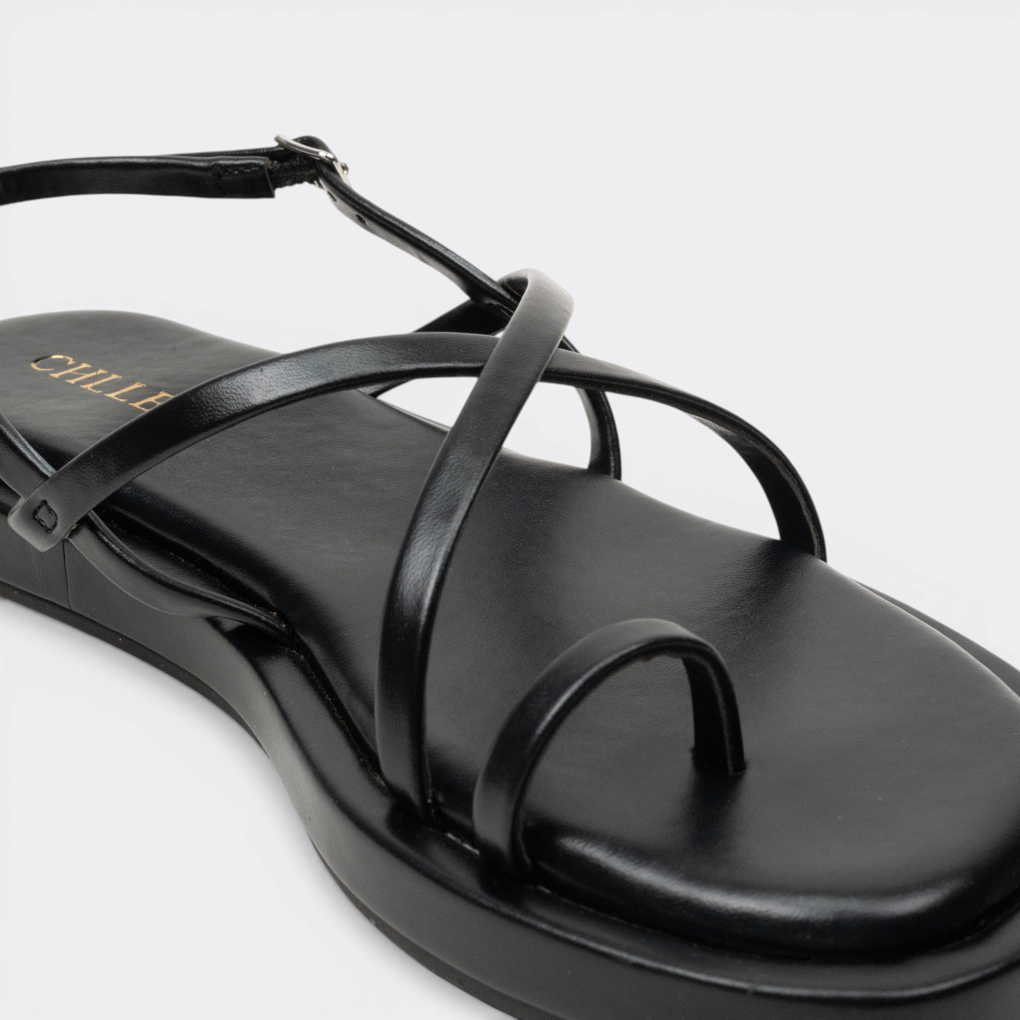 CHLLEN Noir Minimal Toe-Ring Slingback Flats