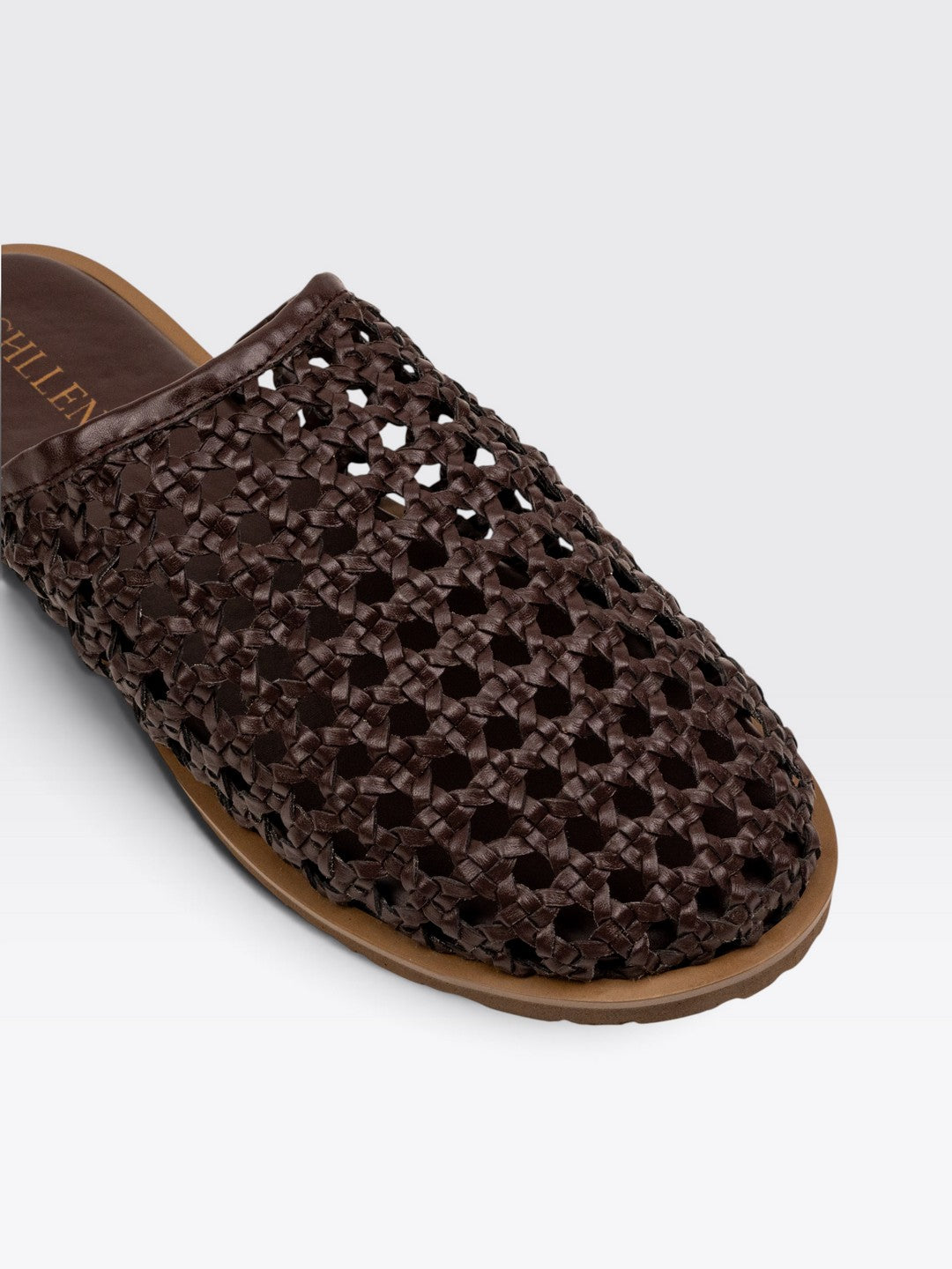 CHLLEN Brown Woven Closed Toe Mule Flats