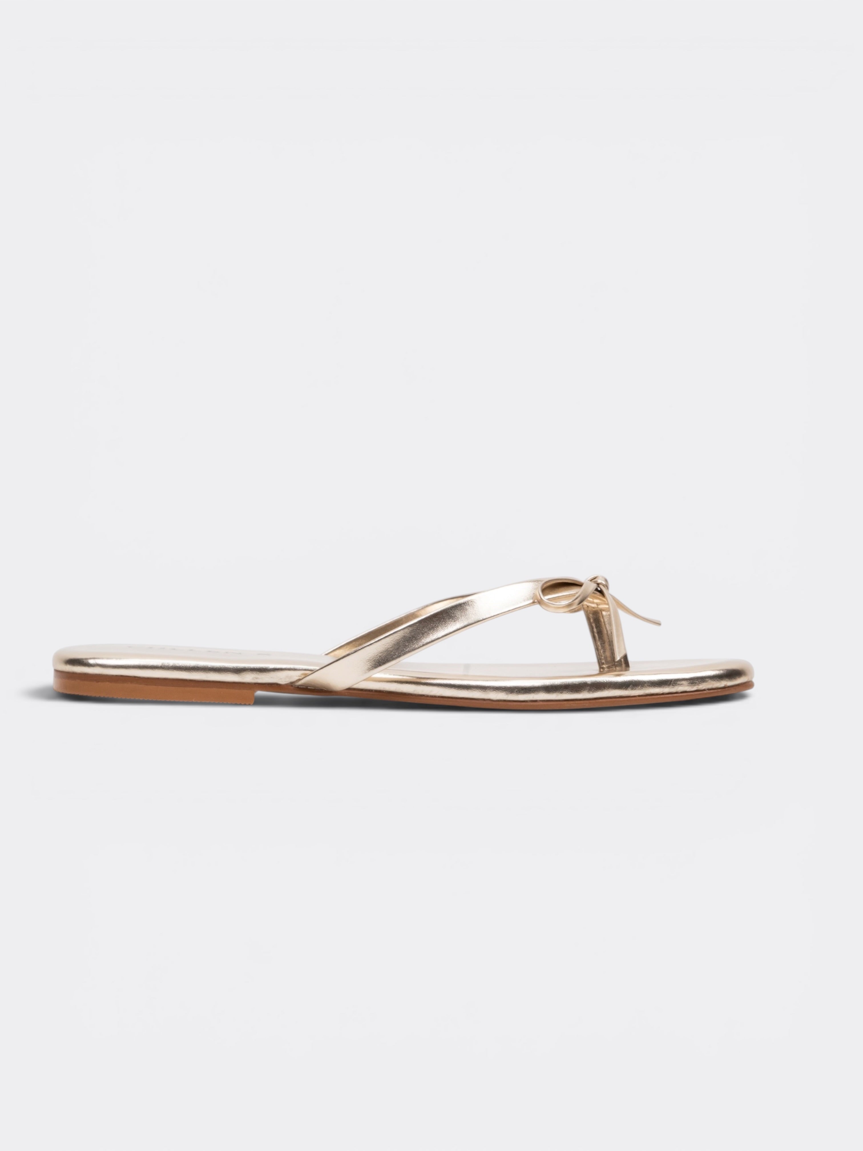CHLLEN Aurora Bow Metallic Toe Ring Flats – Champagne Gold