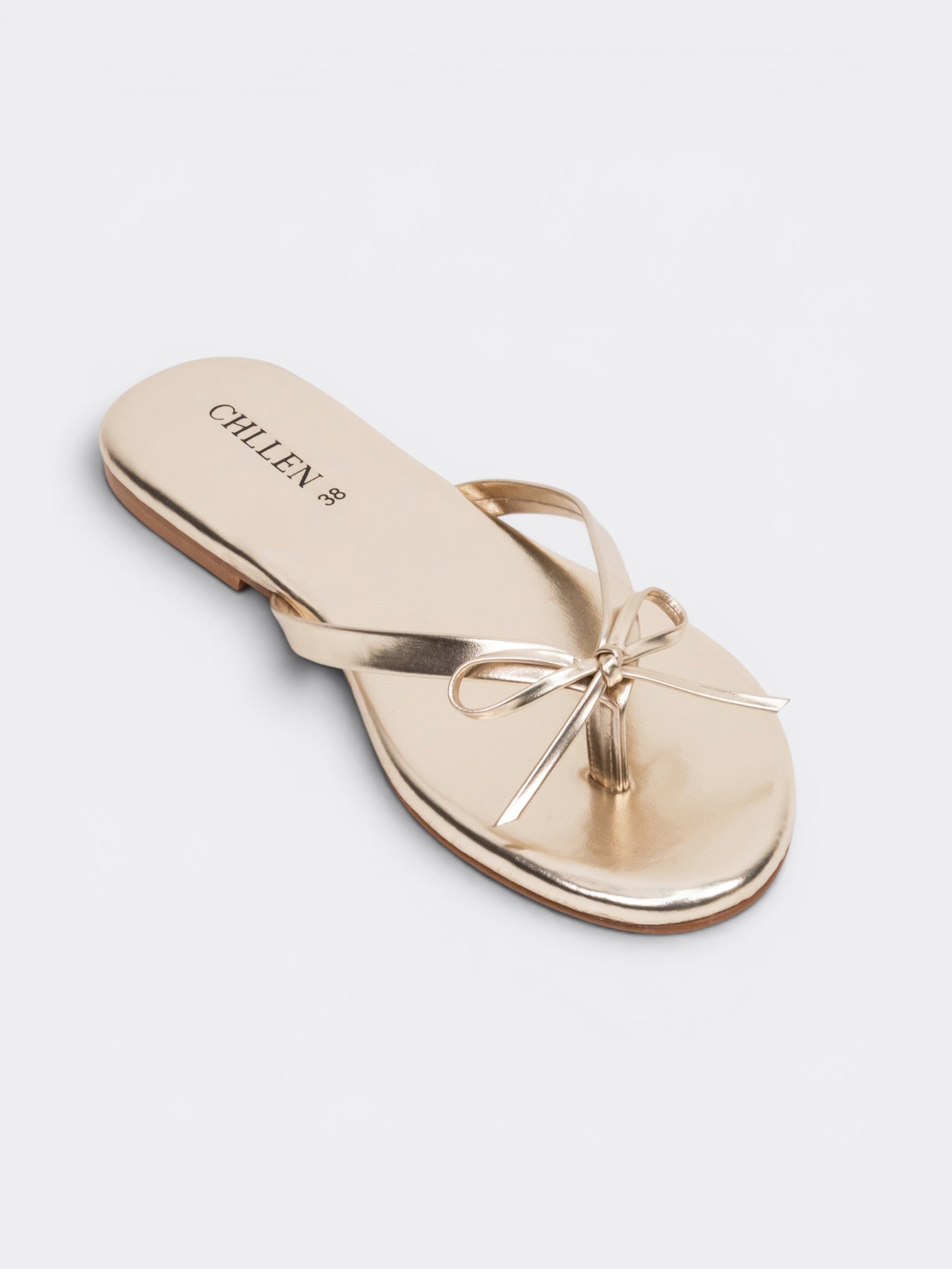 CHLLEN Aurora Bow Metallic Toe Ring Flats – Champagne Gold