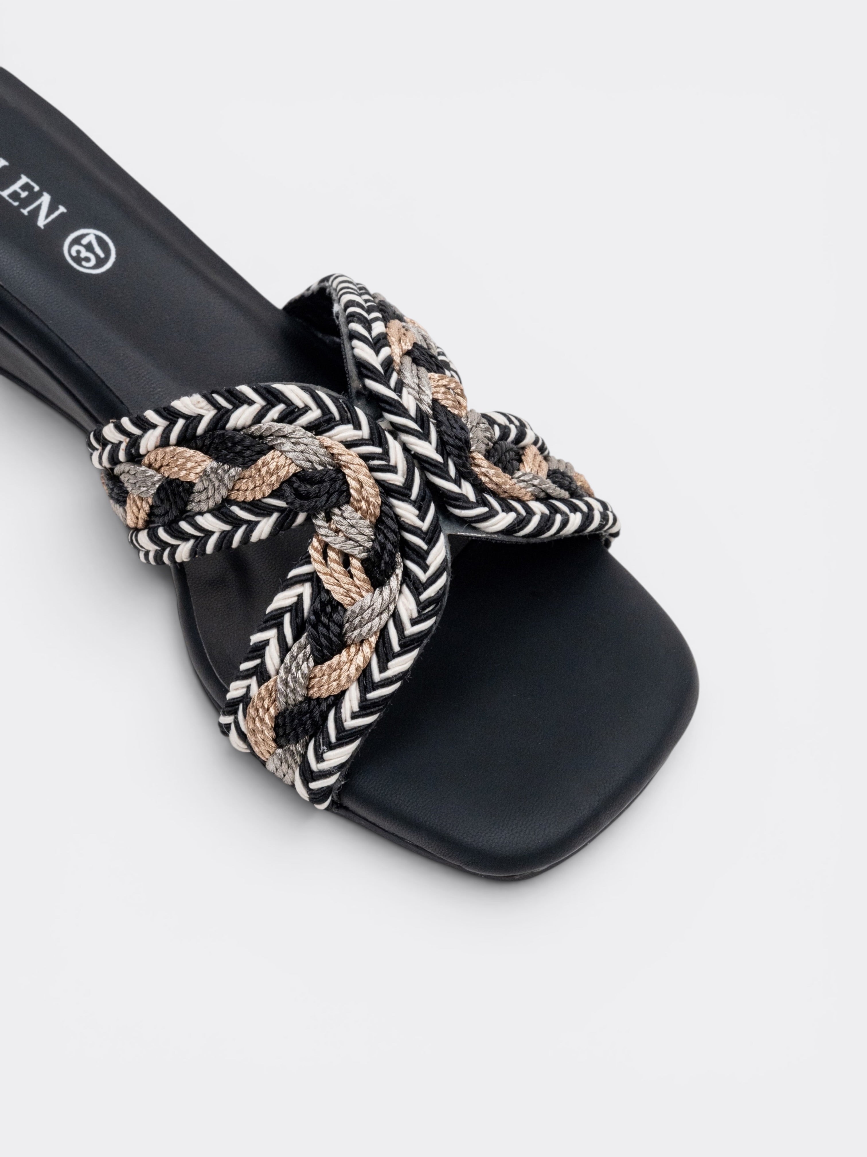 CHLLEN Noir Braided Cross Strap Wedge Slides