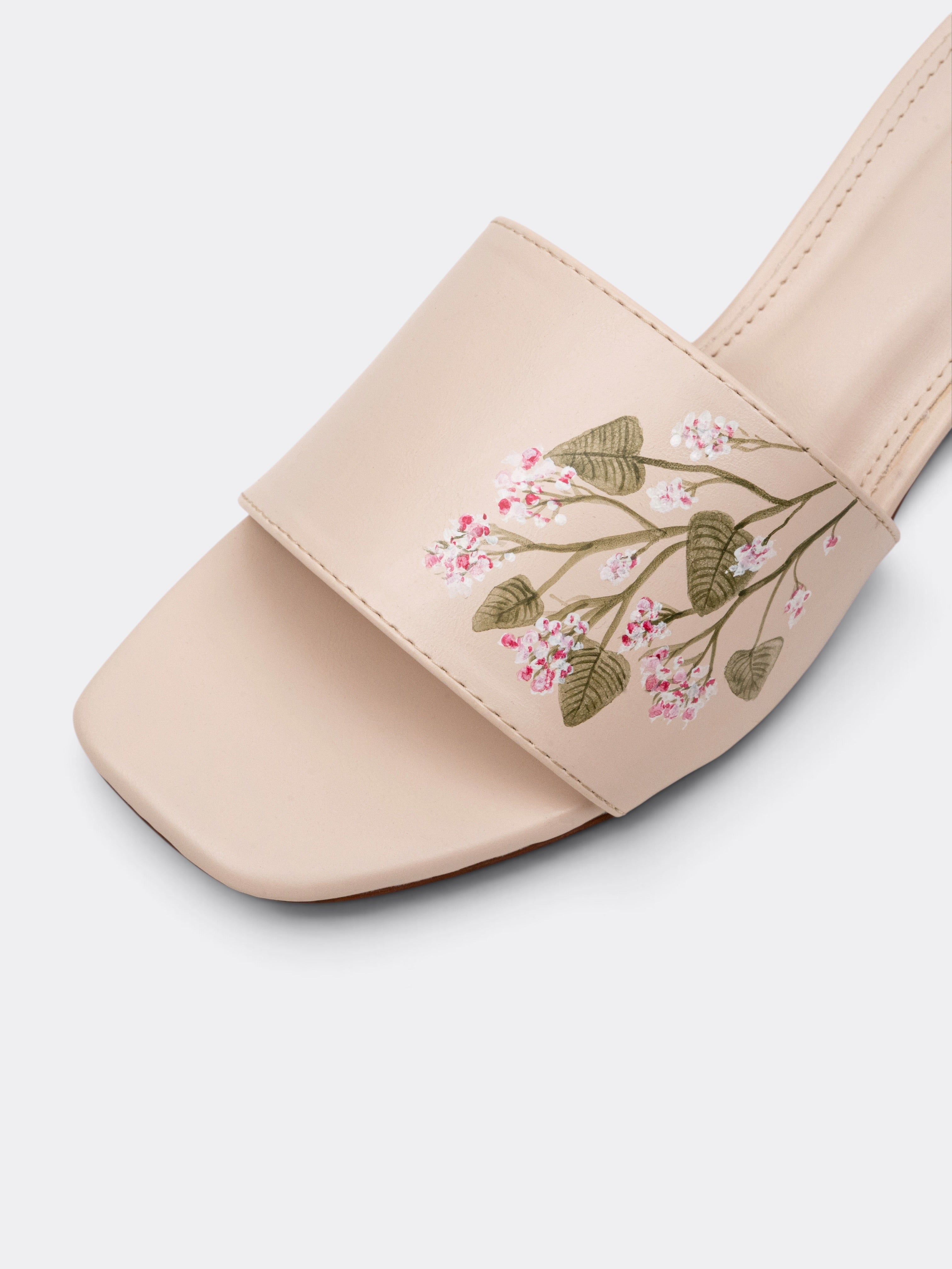 CHLLEN WILDBLOOM Crimson Wild Hand-Painted Block Heel