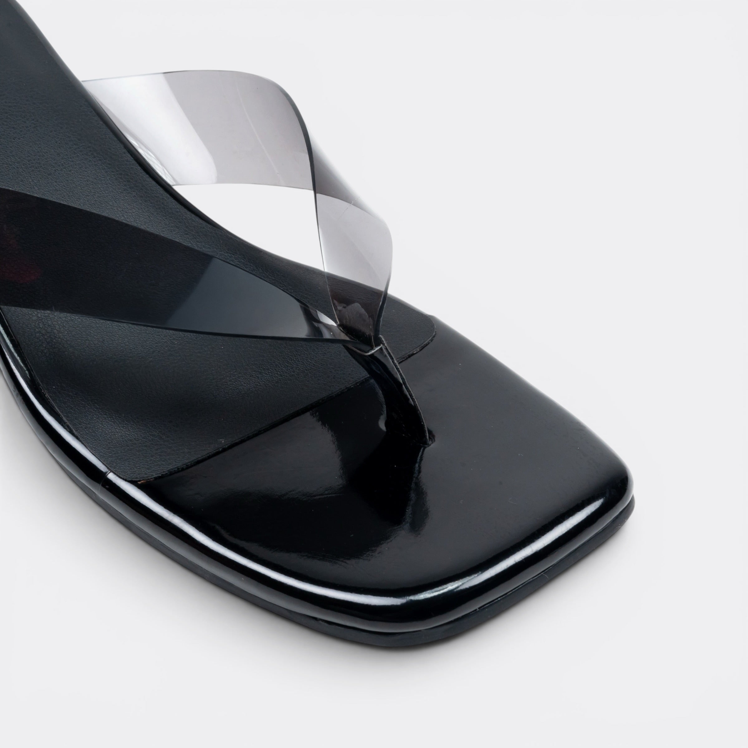 CHLLEN Luxe Clear Strap Kitten Heel