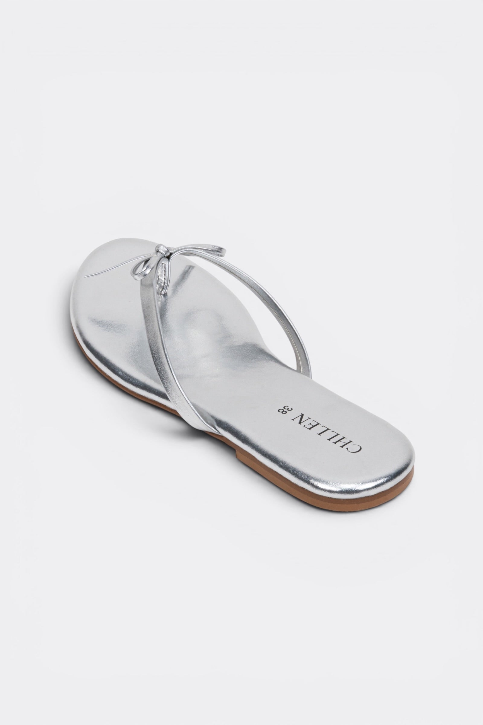 CHLLEN Silver Bow Toe-Ring Flats