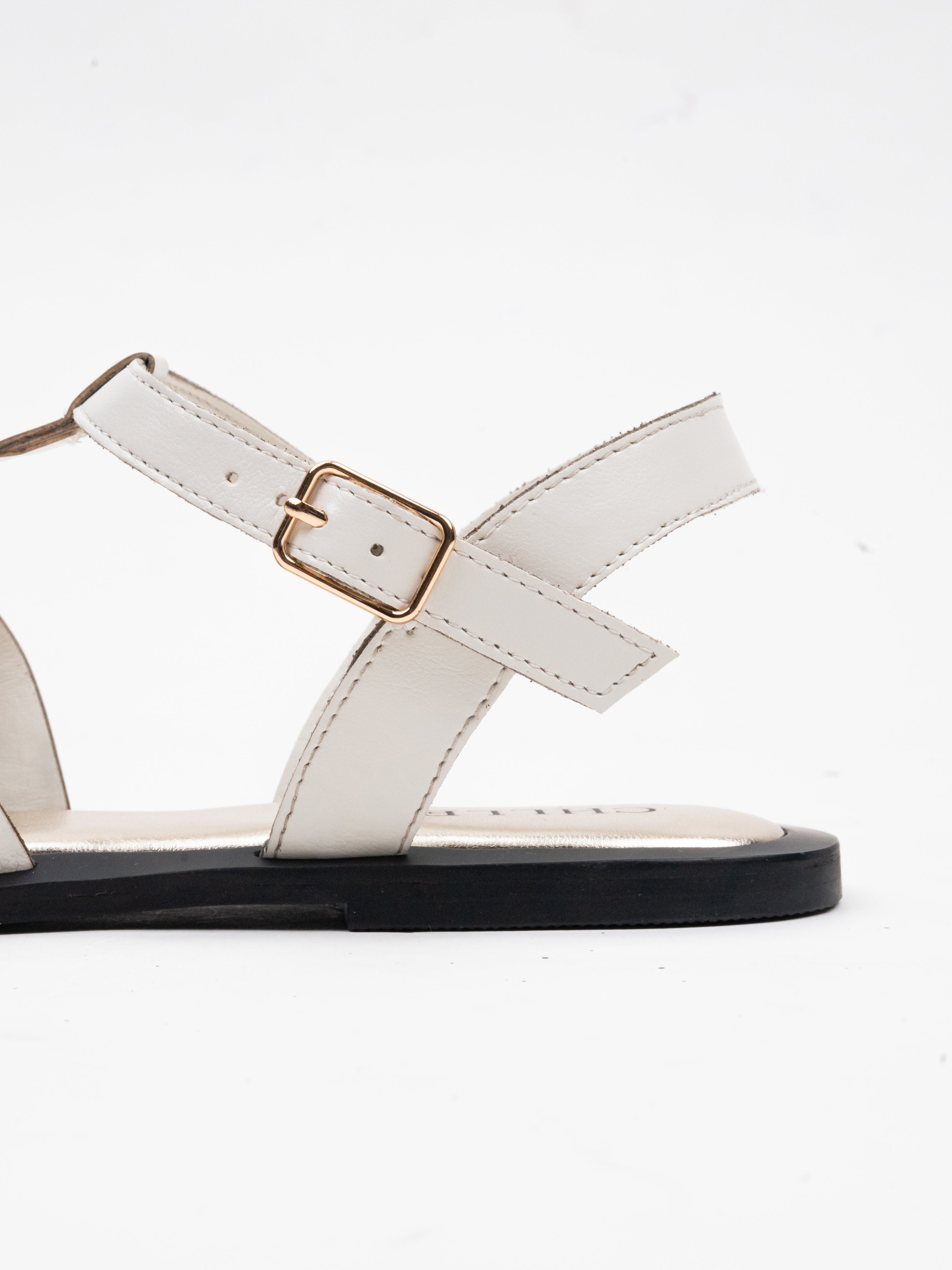 CHLLEN Ivory Studded T-Strap Flat Sandals